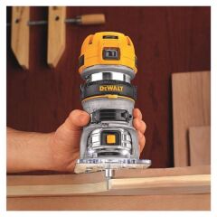 Dewalt D26200 900Watt 8Mm Profesyonel Kompakt Dalma Freze