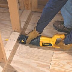 Dewalt Dwe305Pk 1100Watt Profesyonel Tilki Kuyruğu Testere