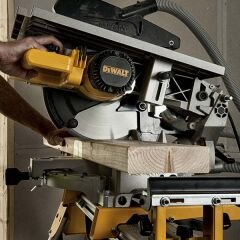 Dewalt D27113 1600Watt 305Mm Profesyonel Çift Yüzeyli Gönye Testere