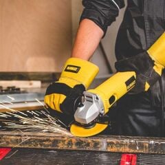 Dewalt Dwe4016 730Watt 115Mm Profesyonel Avuç Taşlama