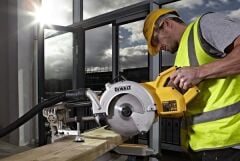 Dewalt Dws778 Gönye Testere