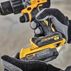 Dewalt DCD805E2T Power Stack Kömürsüz Çift Akülü Darbeli Matkap 18V 1.7AH Li-ion